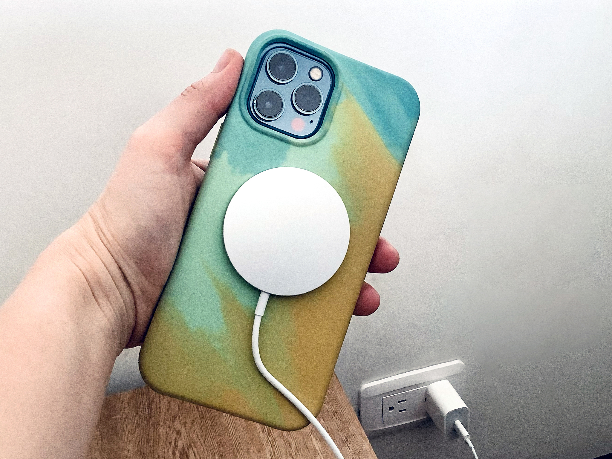 Magsafe Charger Everything About Apple's iPhone Charging Technology