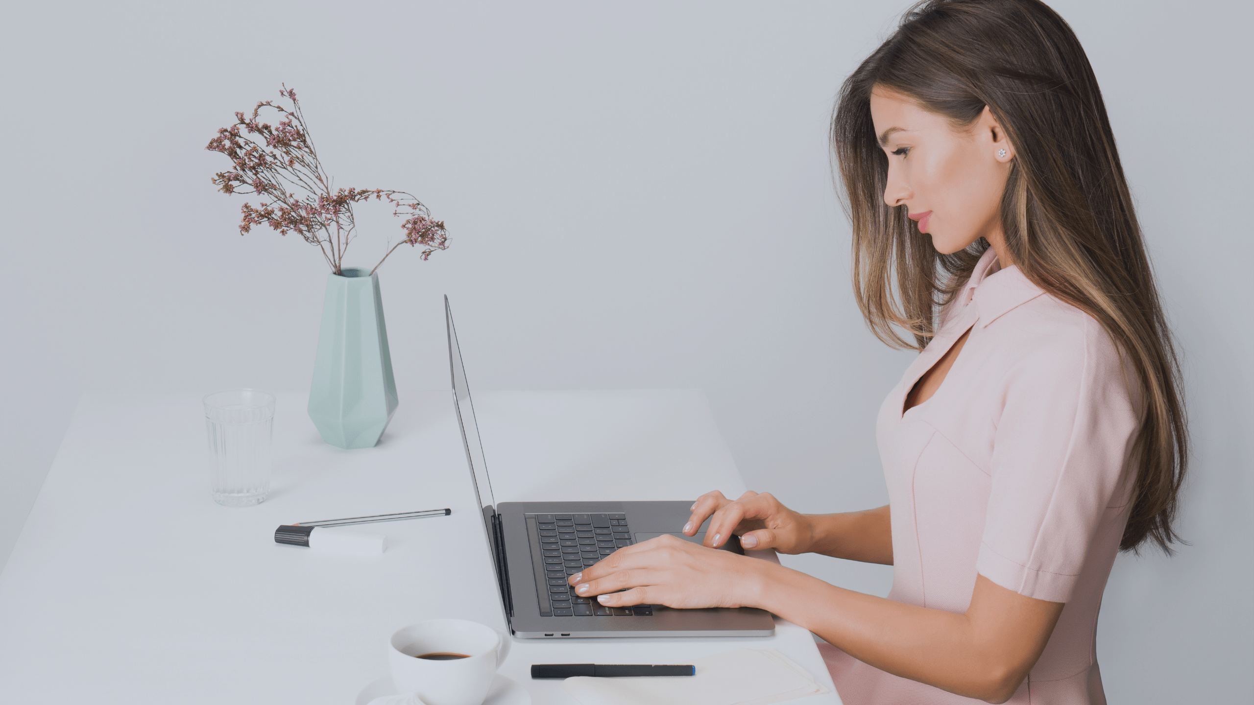 Productivity Workspace for Small Space